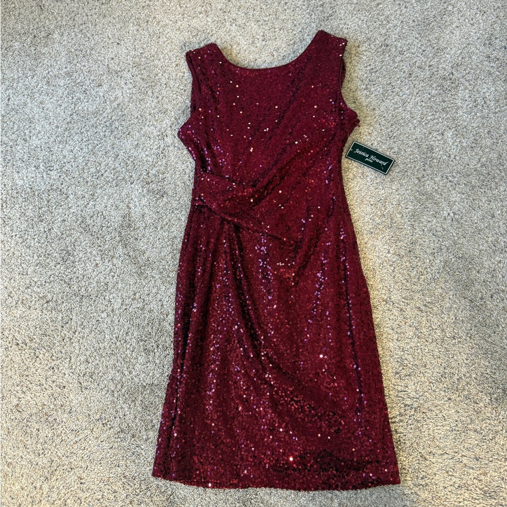 Elegant Sequin Dress in Deep Red